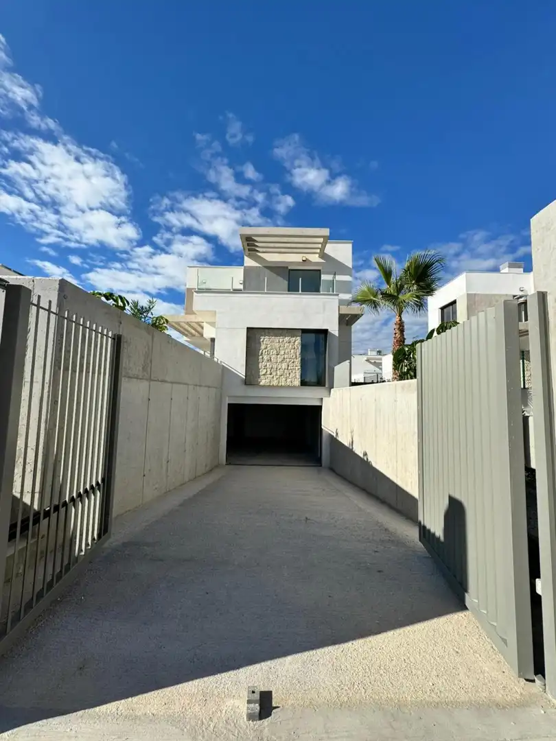 Villa à vendre à Golf Bahía, imagen 3