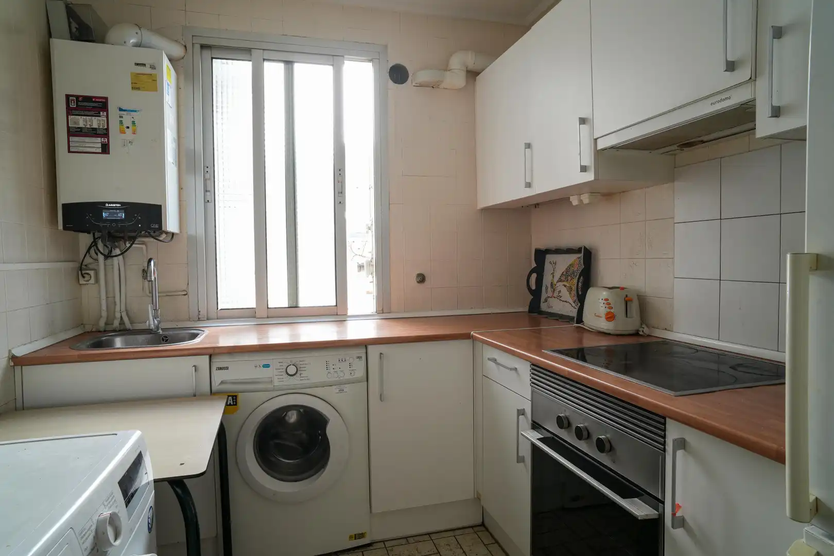 Kitchen of Flat for sale in Getxo 