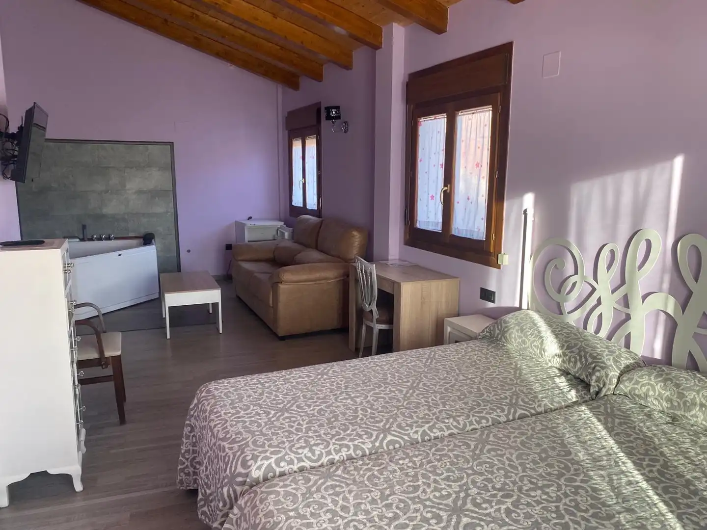 Habitación de Edificio en venta en Anento