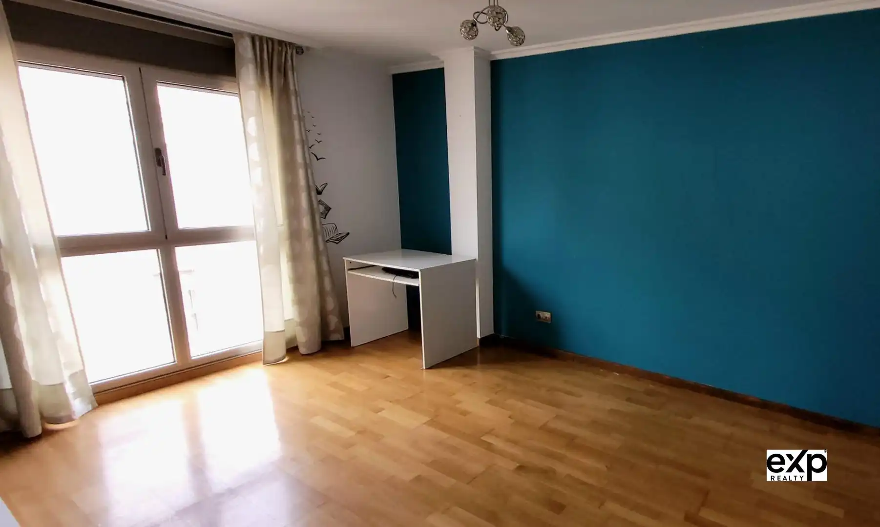 Habitación de Apartamento en venta en Burela con Calefacción y Trastero