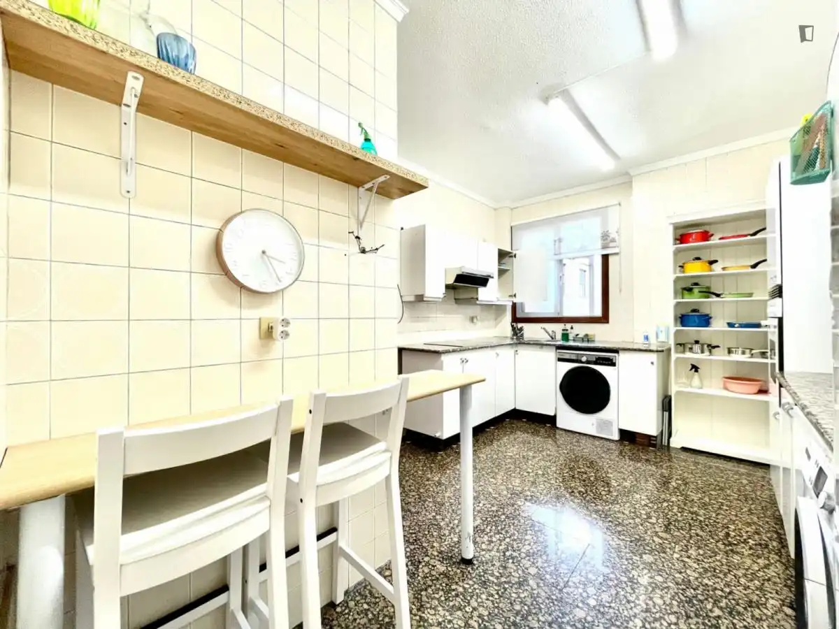 Room in Castaños - Begoñaibarra