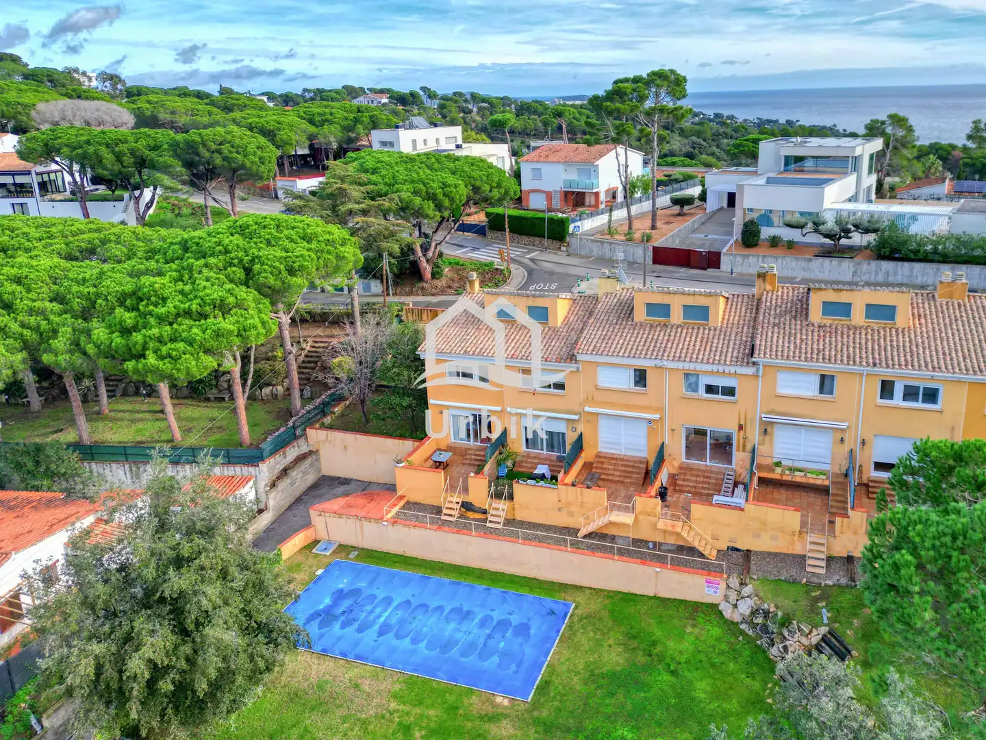 Jardín de Casa adosada en venta en Castell d'Aro, Platja d'Aro i s'Agaró con Aire acondicionado, Calefacción y Jardín privado