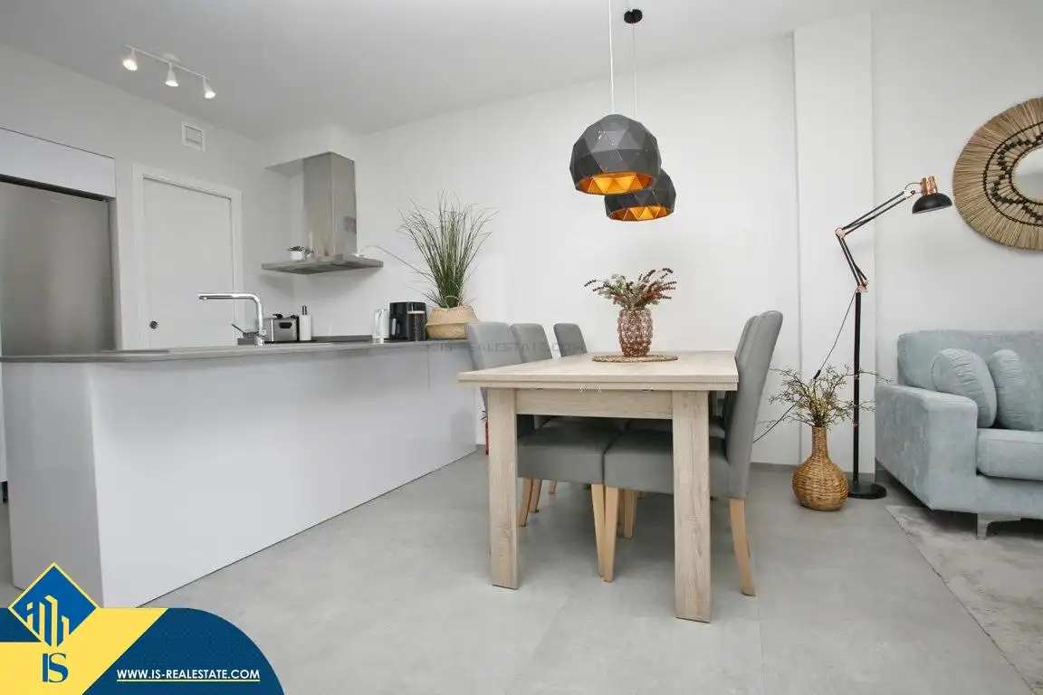 Bungalow amb piscina en venda a Nueva Torrevieja - Aguas Nuevas, imagen 12
