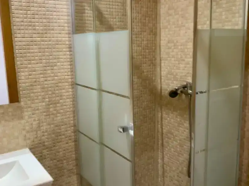 Bany de Pis en venda en Pozuelo de Calatrava amb Aire condicionat i Piscina