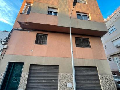 Außenansicht von Wohnung zum verkauf in  Melilla Capital mit Klimaanlage und Möbliert