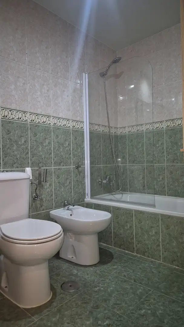 Bathroom of Flat for sale in Cistérniga  with Heating, Storage room and Furnished