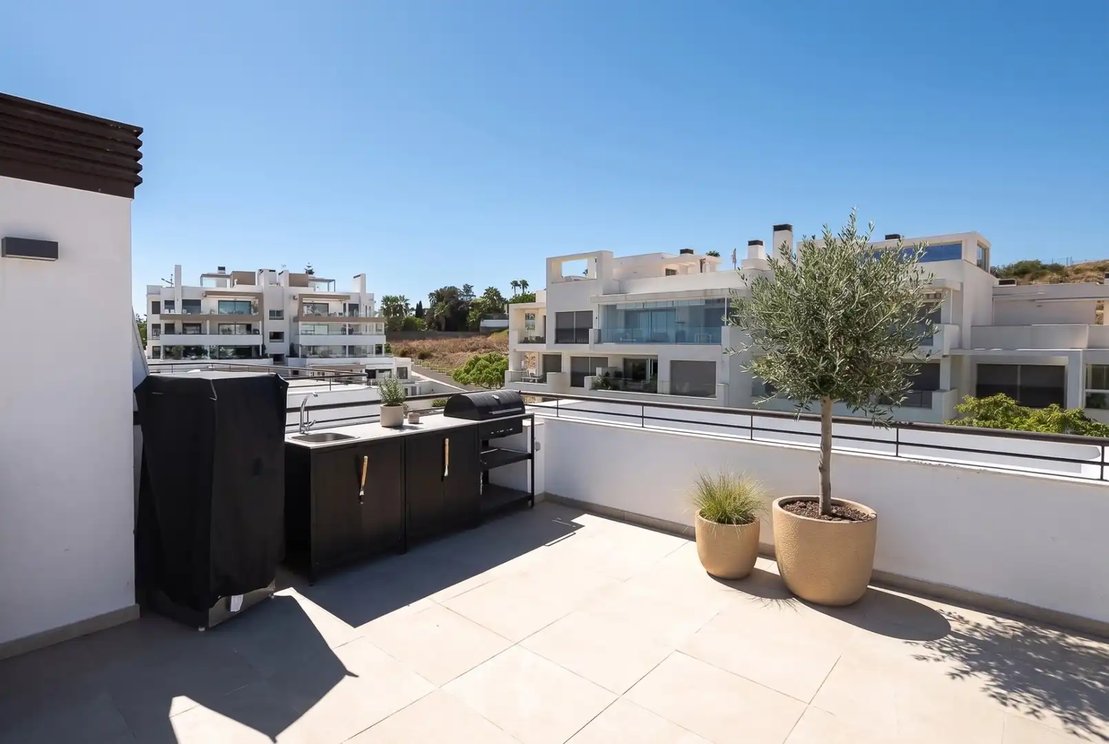 Terraza de Ático en venta en Estepona con Aire acondicionado, Terraza y Piscina