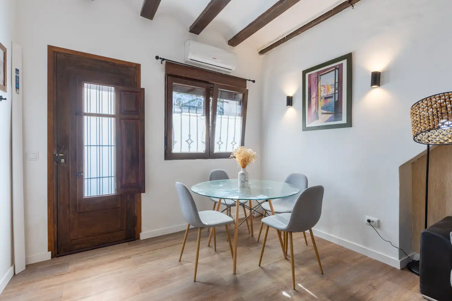 Esszimmer von Wohnung zur Miete in  Valencia Capital mit Klimaanlage, Heizung und Parkett