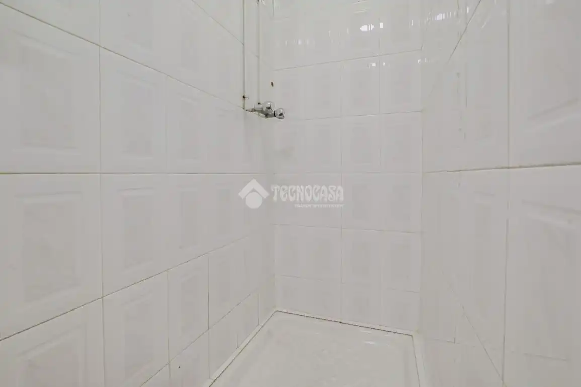 Badezimmer von Geschaftsraum zur Miete in Centre - Sant Josep - Sanfeliu