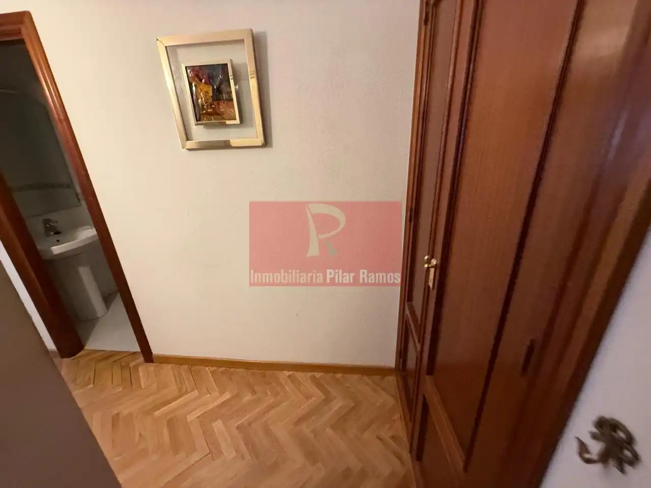 Habitación de Piso en venta en León Capital  con Calefacción, Parquet y Terraza
