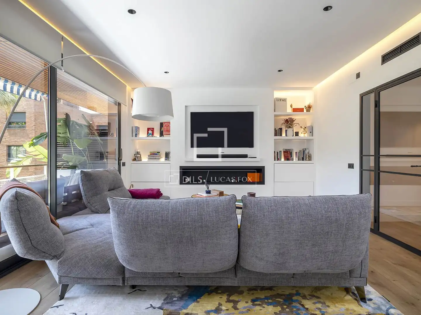 Sala de estar de Piso en venta en Barcelona con Aire acondicionado, Calefacción y Terraza
