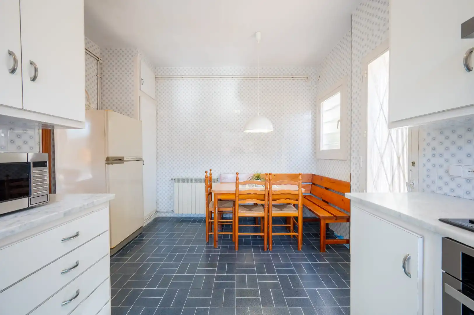 Cocina de Casa o chalet en venta en Mataró con Calefacción, Jardín privado y Terraza