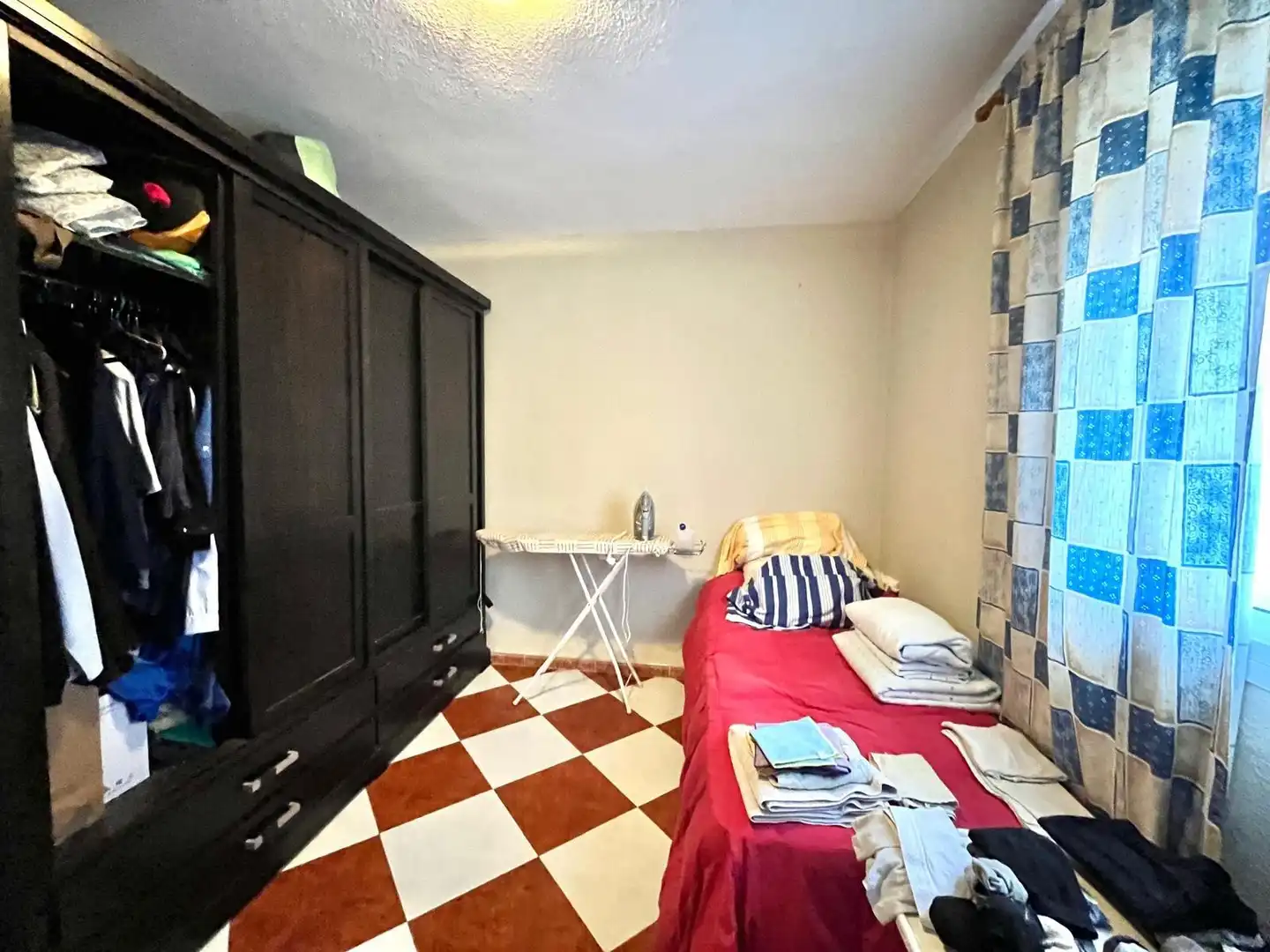 Dormitori de Casa o xalet en venda en Alhaurín de la Torre amb Jardí privat, Terrassa i Traster