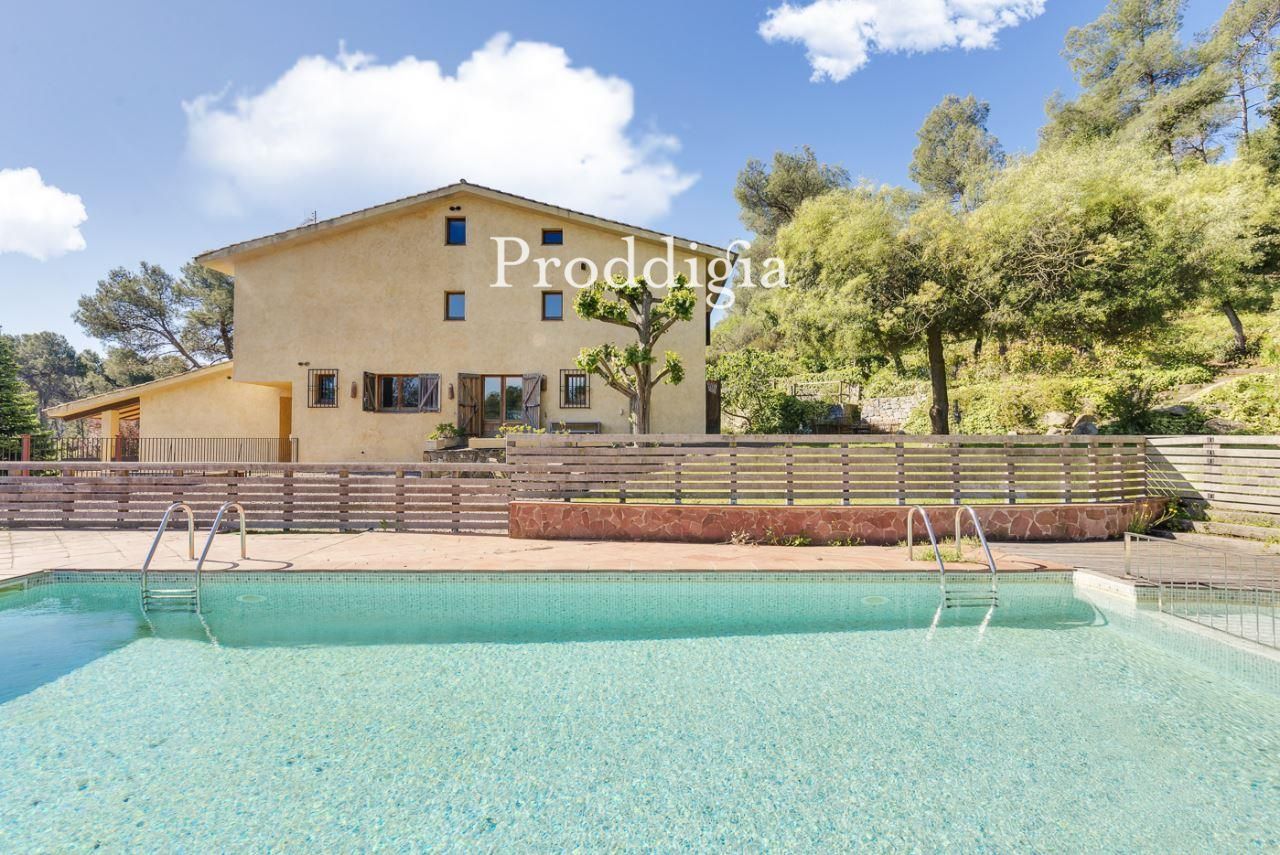 Swimming pool of House or chalet to rent in Sant Cugat del Vallès  with Air Conditioner, Heating and Private garden