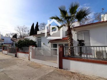 Villa con giardino in vendita a Montseny