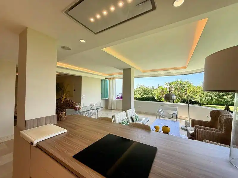 Living room of Ground floor for rent in Marbella  with Air Conditioner, Heating and Terrace