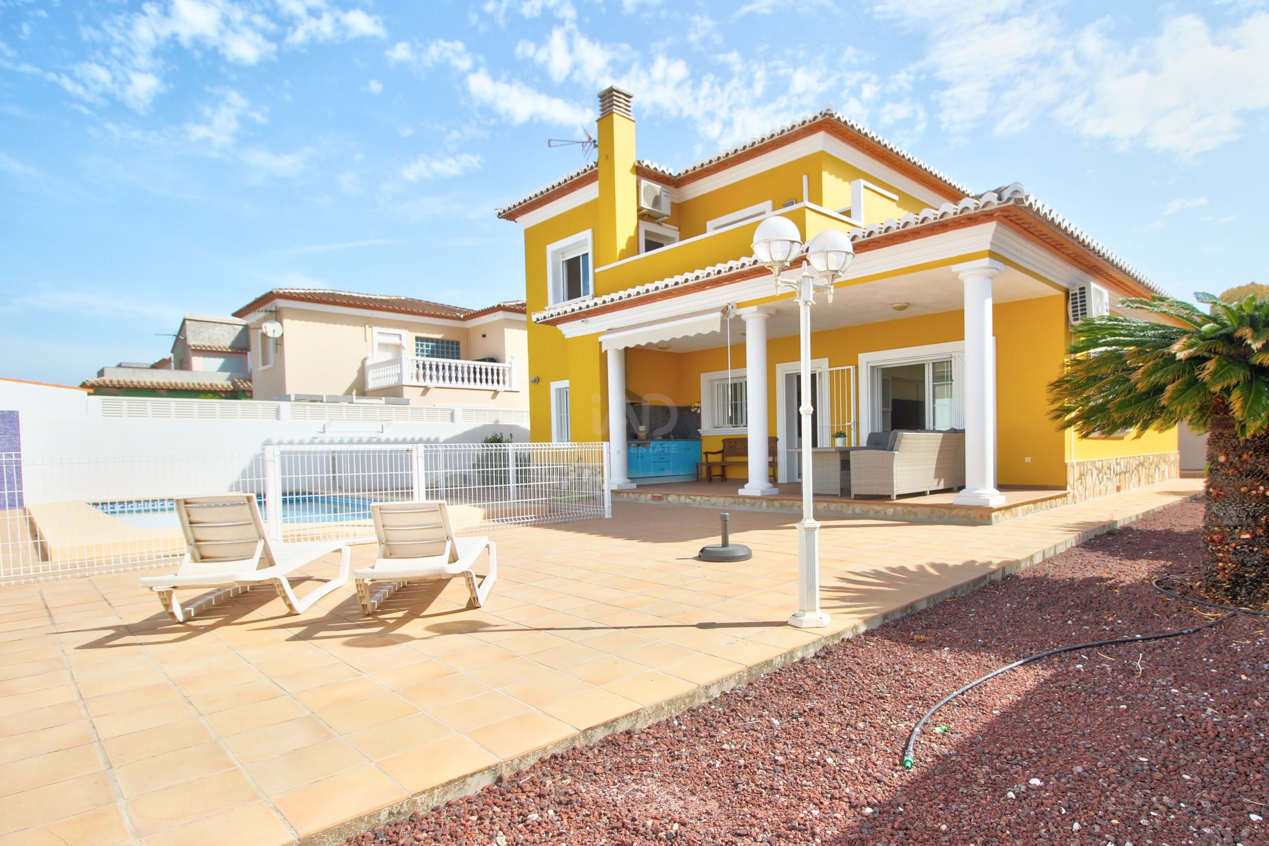 Exterior view of House or chalet for sale in Ondara  with Air Conditioner, Heating and Terrace