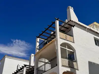 Vista exterior de Àtic en venda en Mijas amb Aire condicionat, Calefacció i Terrassa