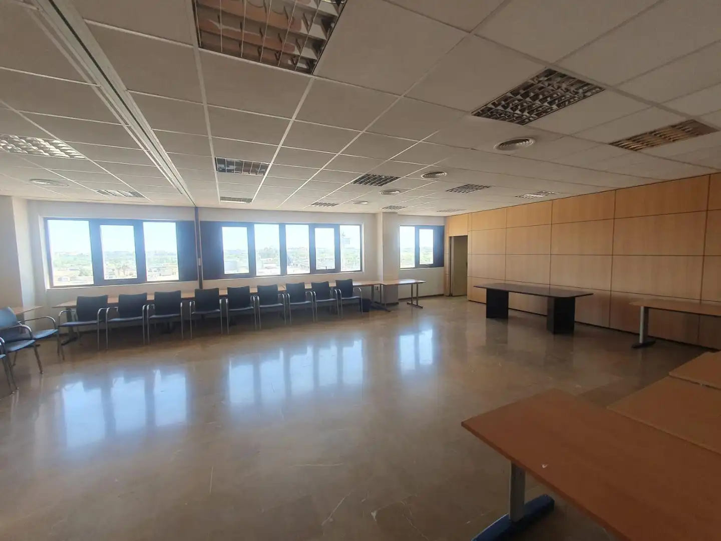 Oficina de alquiler en San Juan de Aznalfarache