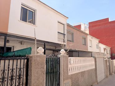 Maison mitoyenne à vendre à Maestro Alfosea