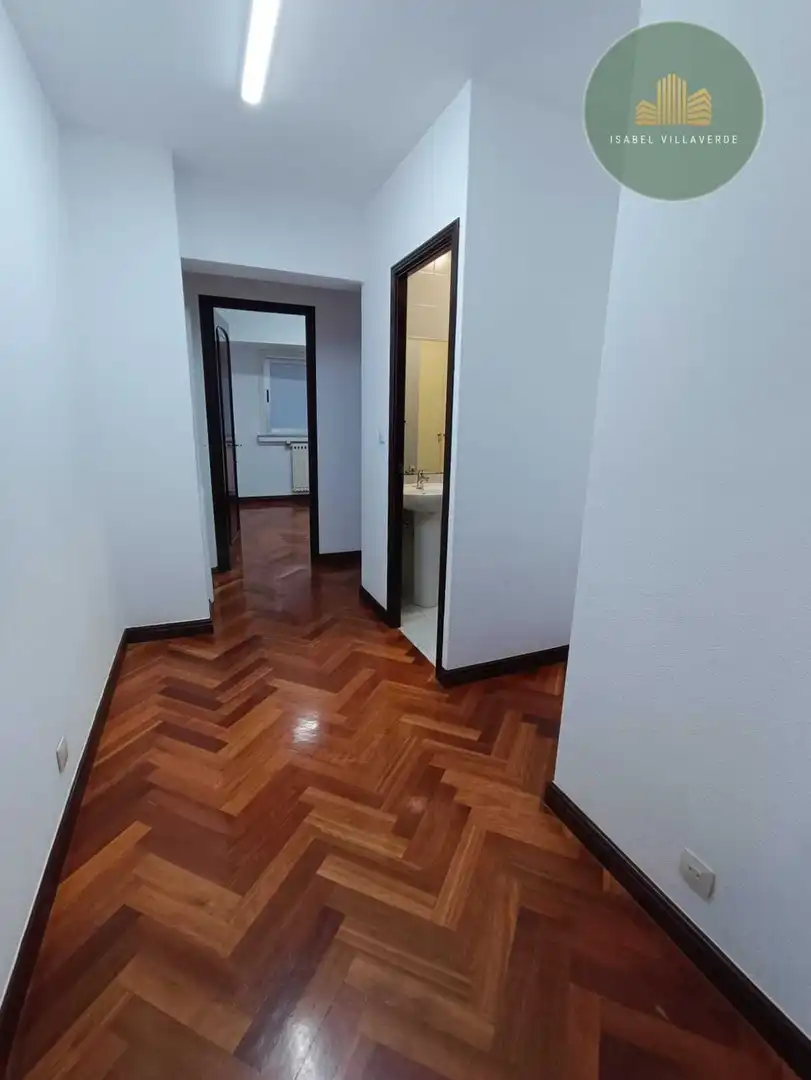 Ufficio con ascensore in affitto a Centro - Juan Flórez - Plaza Pontevedra, imagen 5