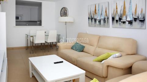 Foto 3 de Piso en venta en Las Escobetas, Almería