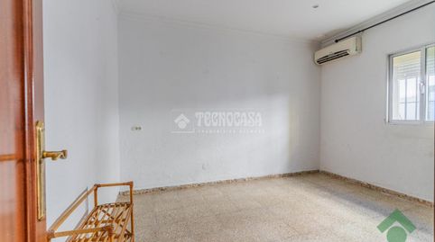 Foto 3 de Casa o chalet en venta en Caballero Bonald - San José Obrero - Guadalcacín, Jerez de la Frontera