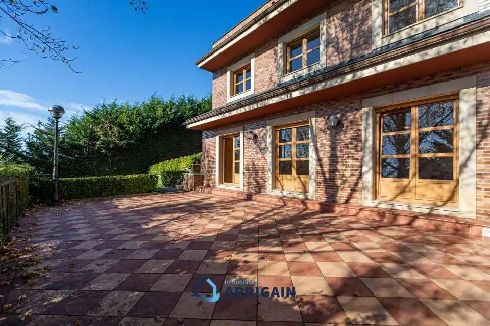 Terrace of Detached homes for sale in Donostia - San Sebastián   with Heating, Private garden and Terrace
