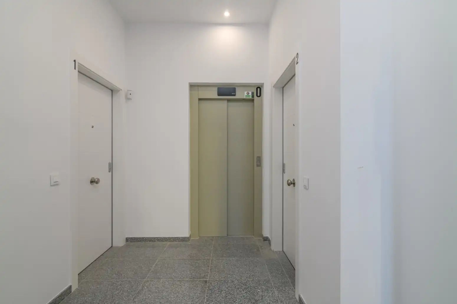 Flat for sale in Cornellà de Llobregat - Carretera ESPLUGUES, La Gavarra