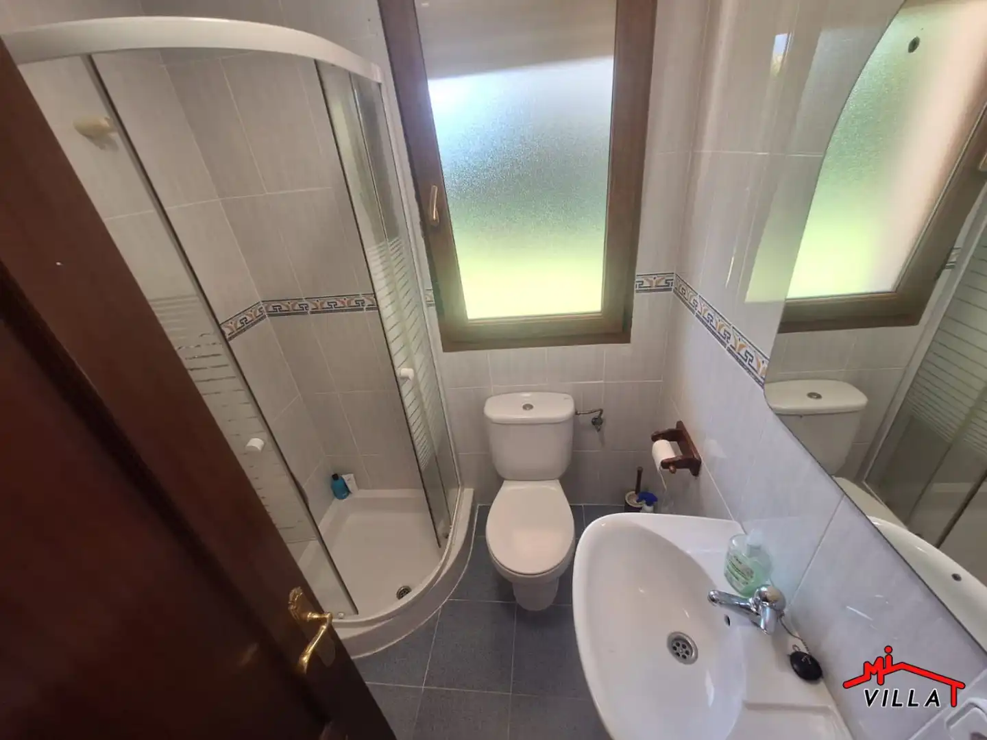 Bathroom of Ground floor for rent in Liendo  with Heating, Terrace and Furnished