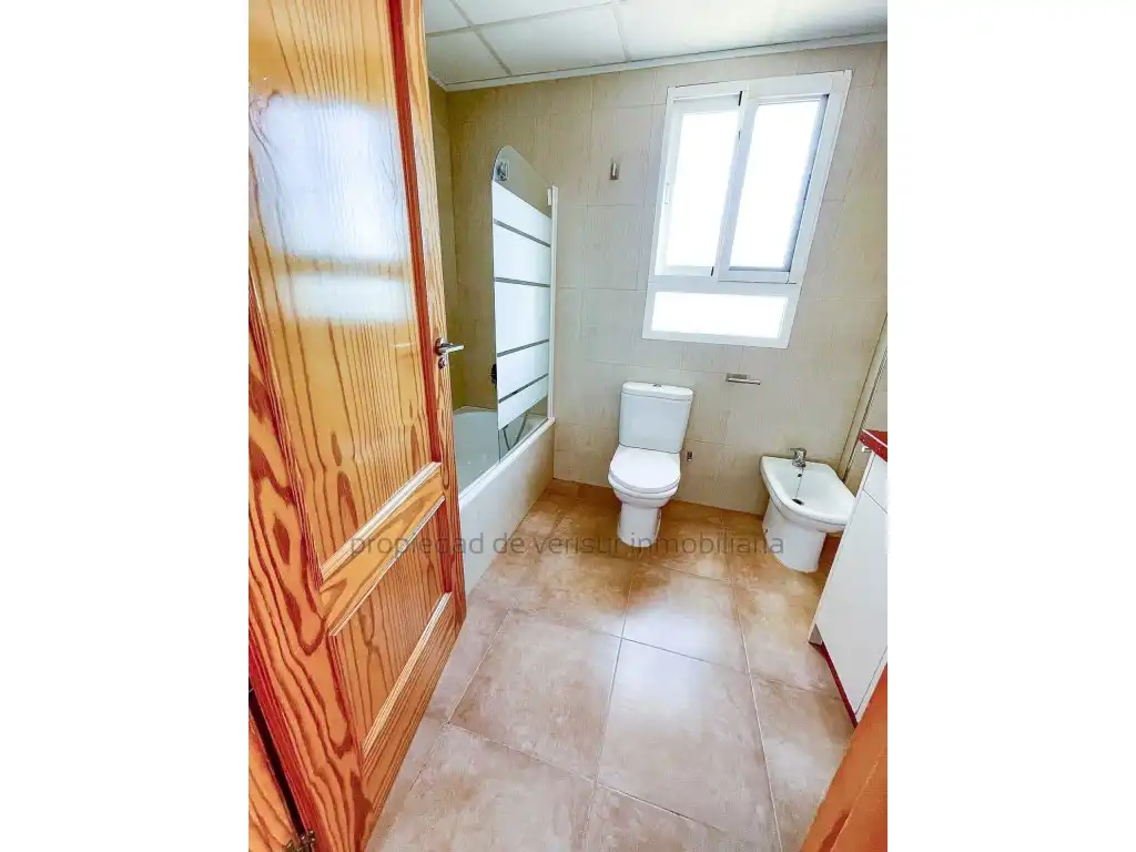 Bany de Apartament de lloguer en Águilas
