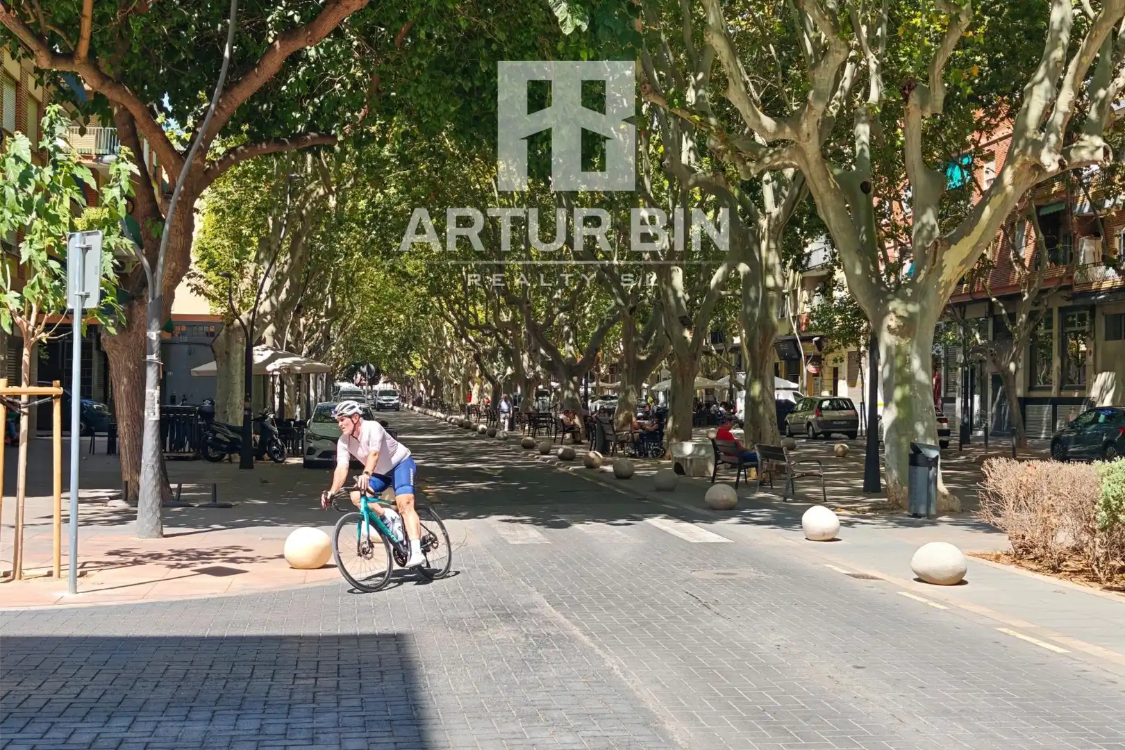 Vista exterior de Piso en venta en Quart de Poblet con Aire acondicionado y Trastero