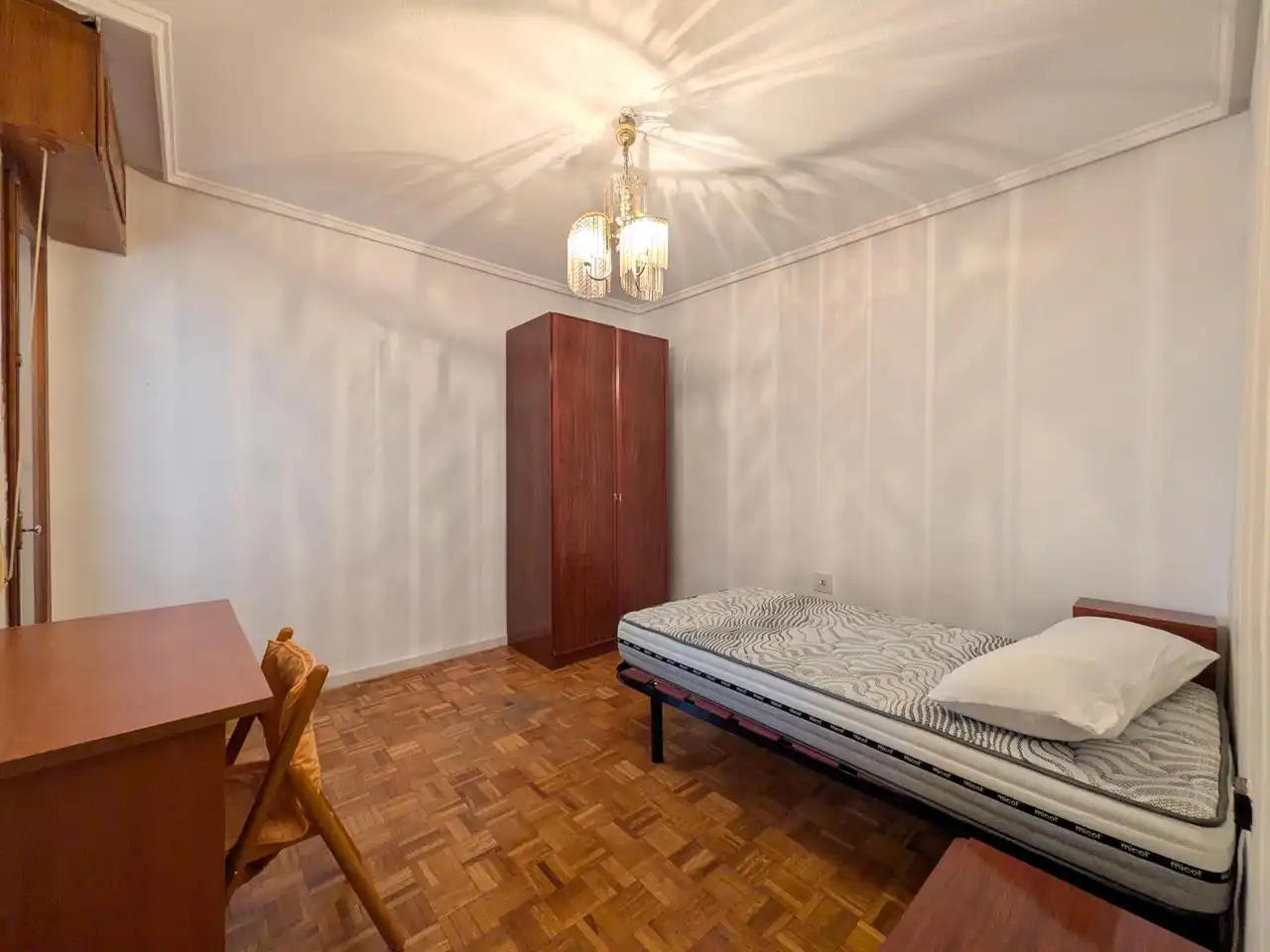 Wohnung zur Miete in Avenida de España, Hospital