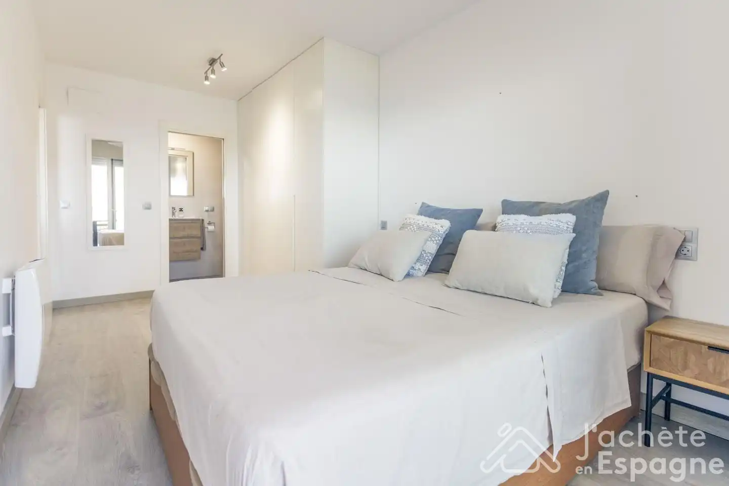 Bedroom of Flat for sale in Los Arenales del Sol