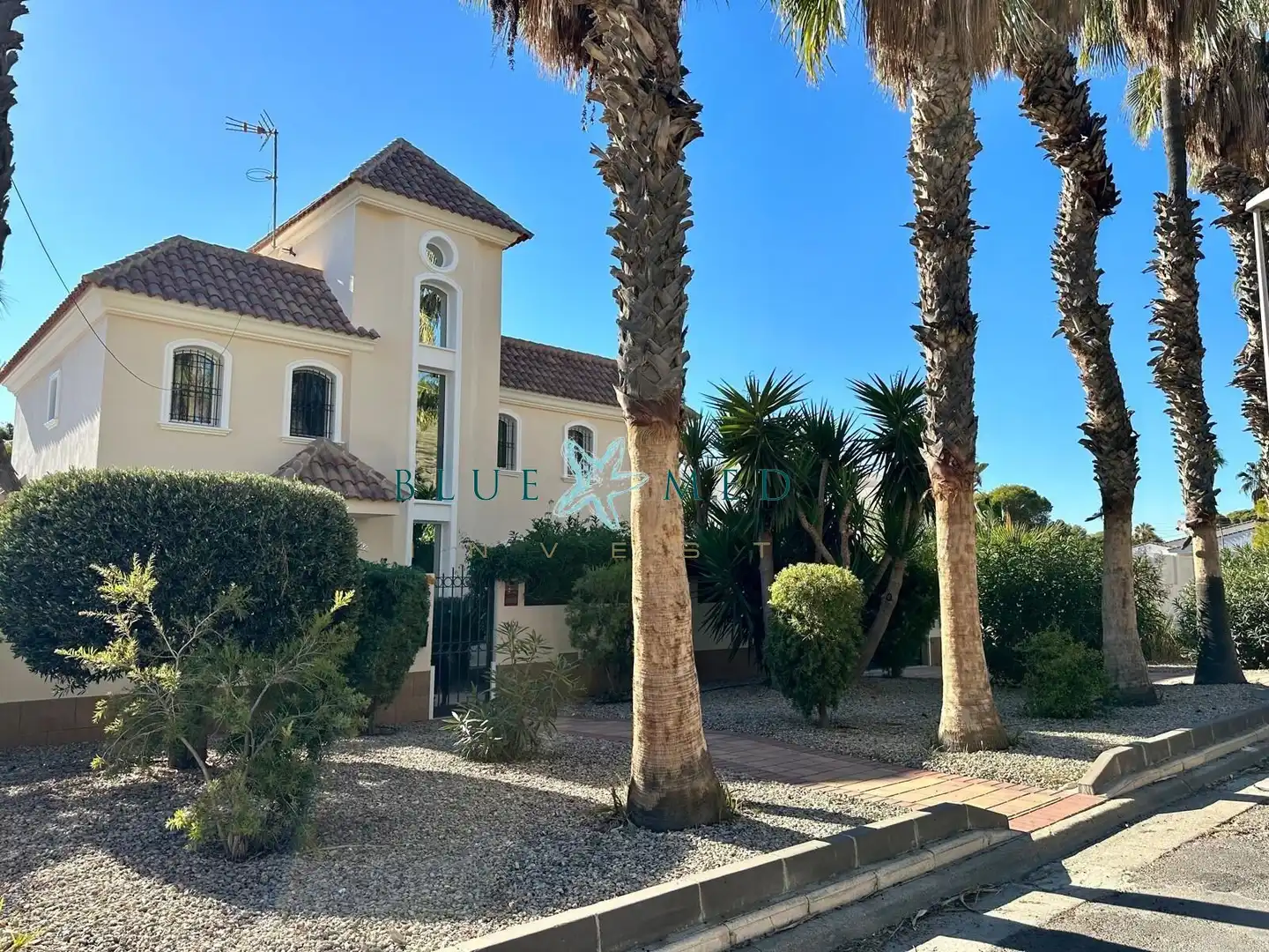 Vista exterior de Casa o chalet en venta en Cartagena con Aire acondicionado, Jardín privado y Terraza