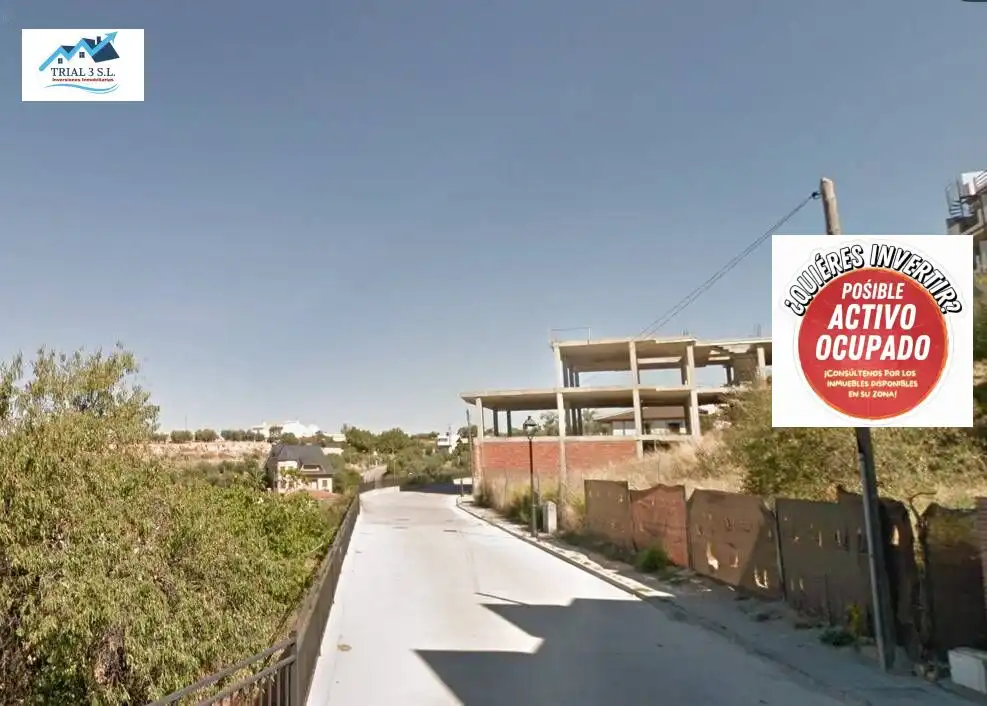 Vista exterior de Pis en venda en Cogollos de la Vega amb Piscina comunitària