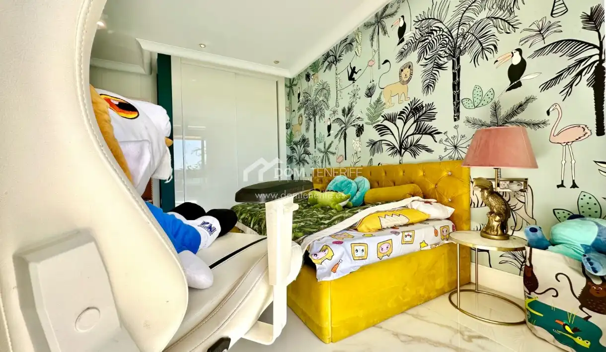 Habitación de Casa o chalet en venta en Adeje con Aire acondicionado, Terraza y Trastero