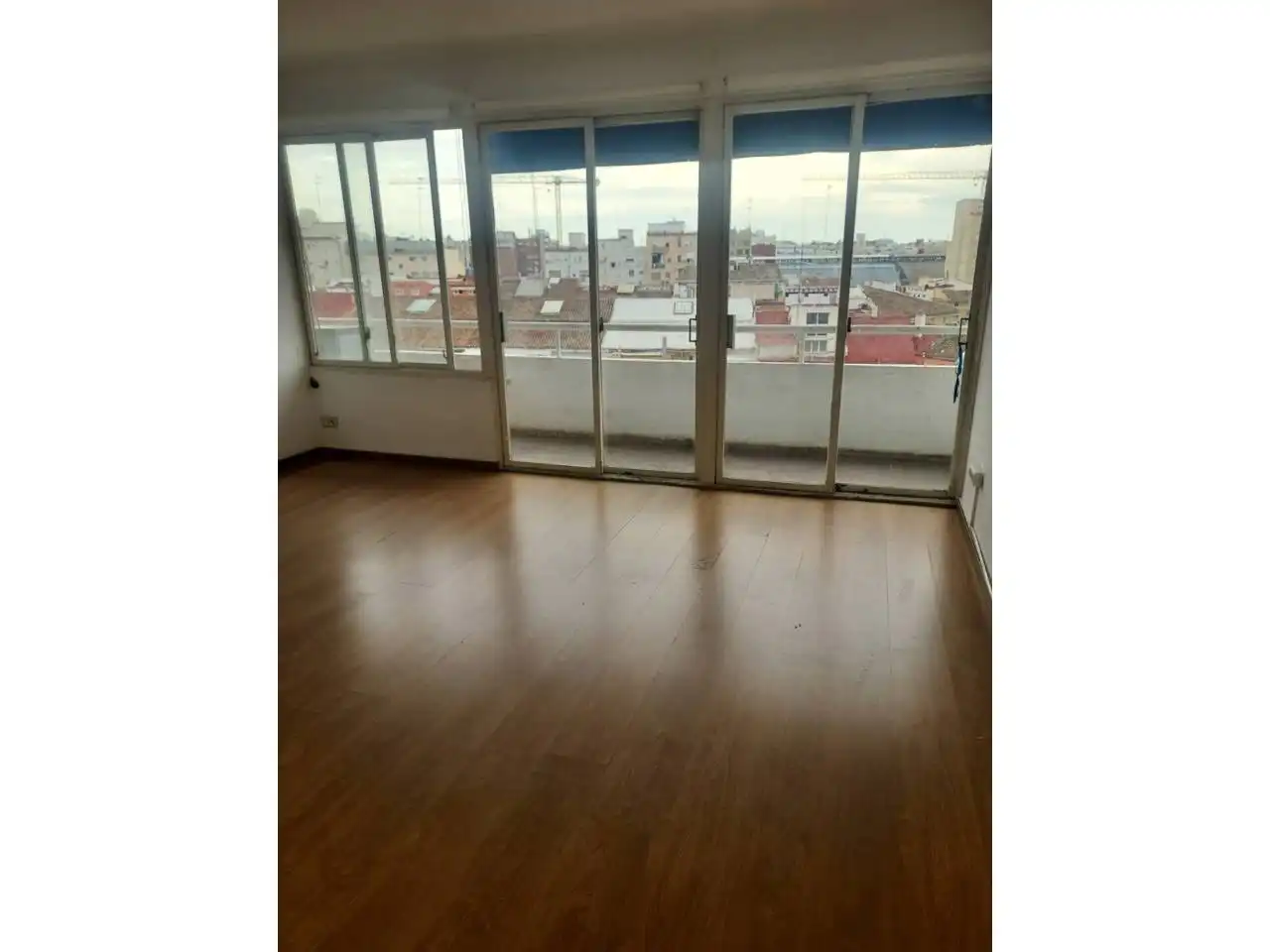 Dormitori de Oficina de lloguer en Extramurs