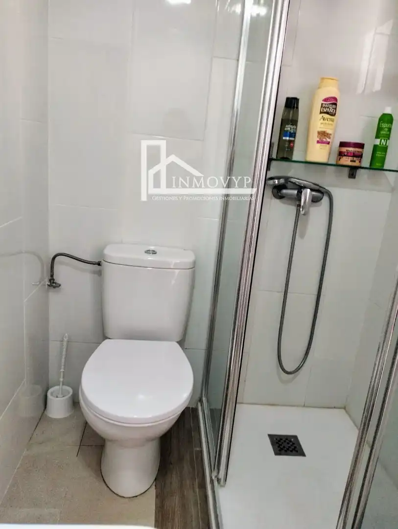 Baño de Piso en venta en Inca con Aire acondicionado, Terraza y Amueblado