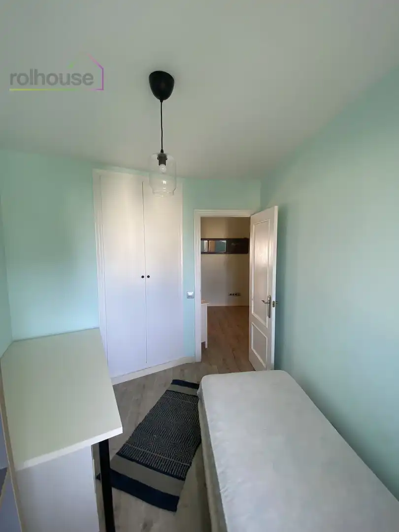 Habitación de Piso de alquiler en  Palma de Mallorca con Aire acondicionado, Parquet y Terraza