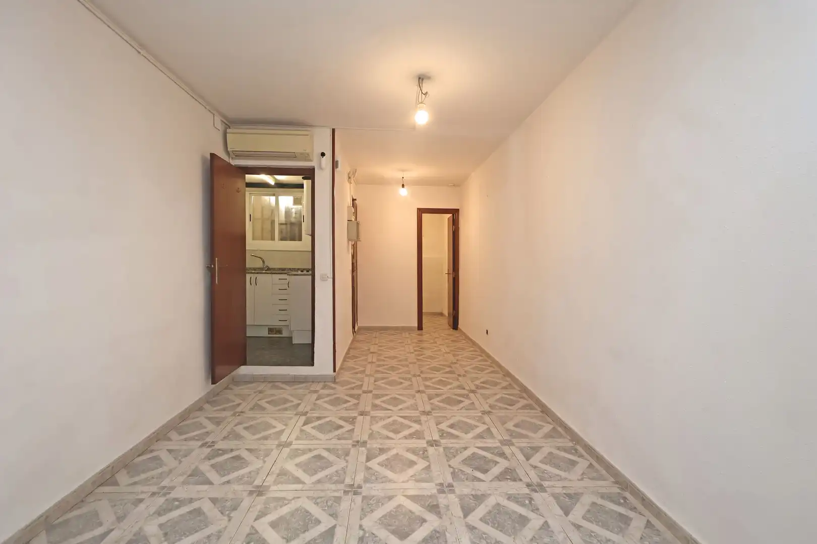 Planta baja en venta en  Barcelona Capital con Terraza
