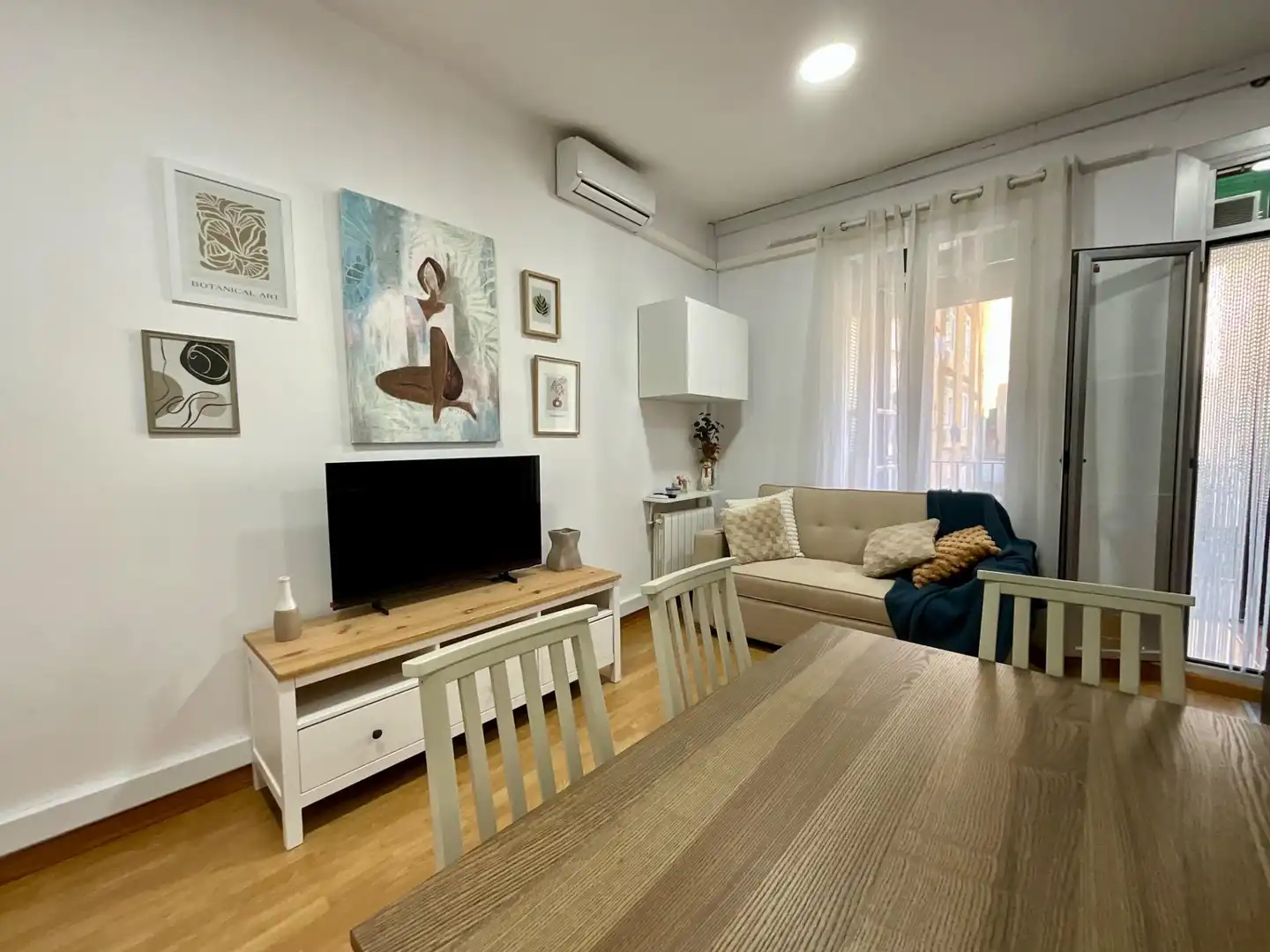 Piso con terraza en venta en Calle MARINA