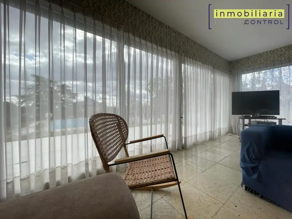 Chalet con terraza en venta en Calle Río Aragón 4, imagen 11