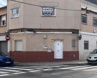 Vista exterior de Casa o xalet en venda en Sabadell amb Terrassa, Forn i Alarma