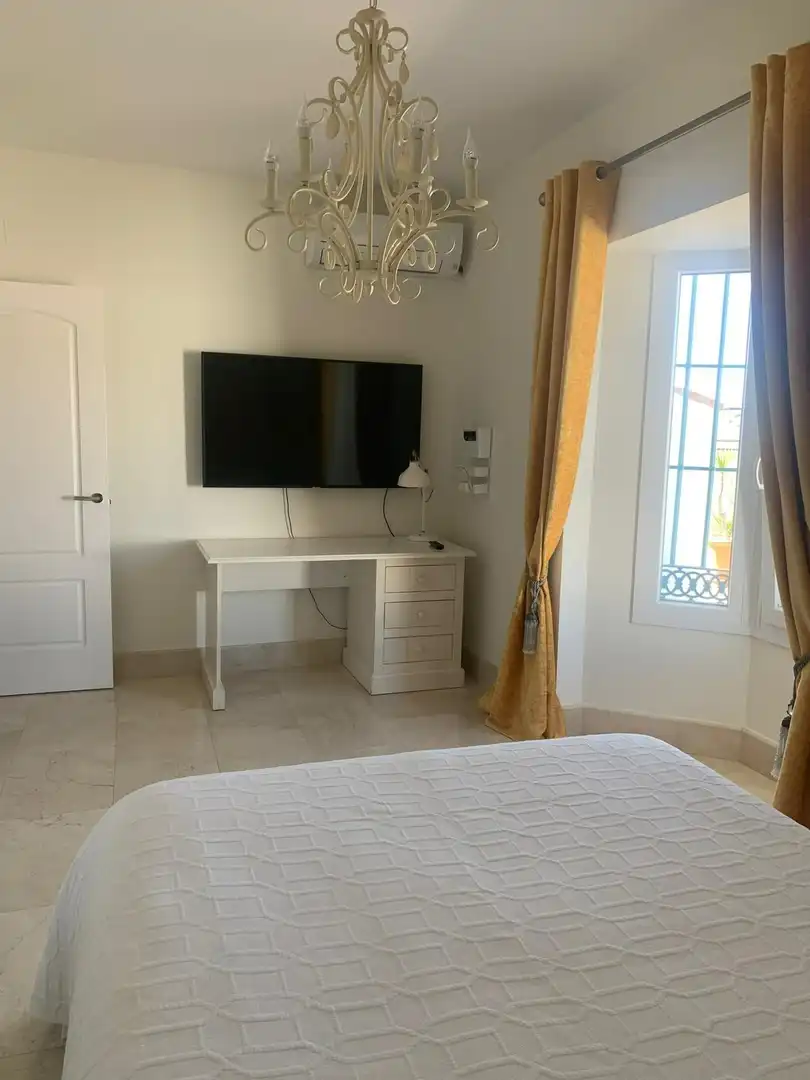 Detached house with terrace for sale in San Roque Pueblo, imagen 12