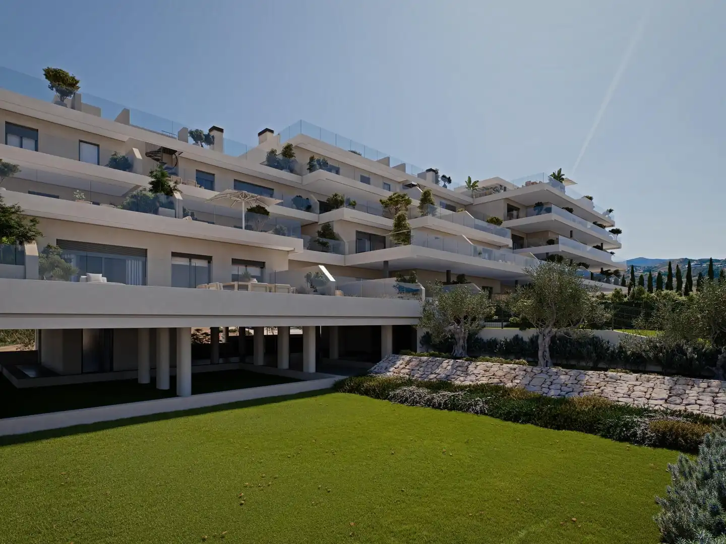 Vista exterior de Planta baixa en venda en Estepona amb Jardí privat, Terrassa i Piscina comunitària