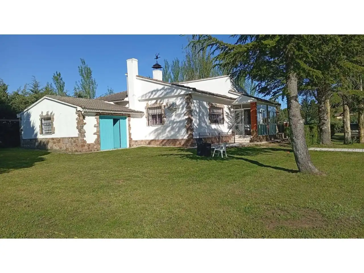 Exterior view of Country homes for sale in Valdunciel  with Air Conditioner, Heating and Private garden