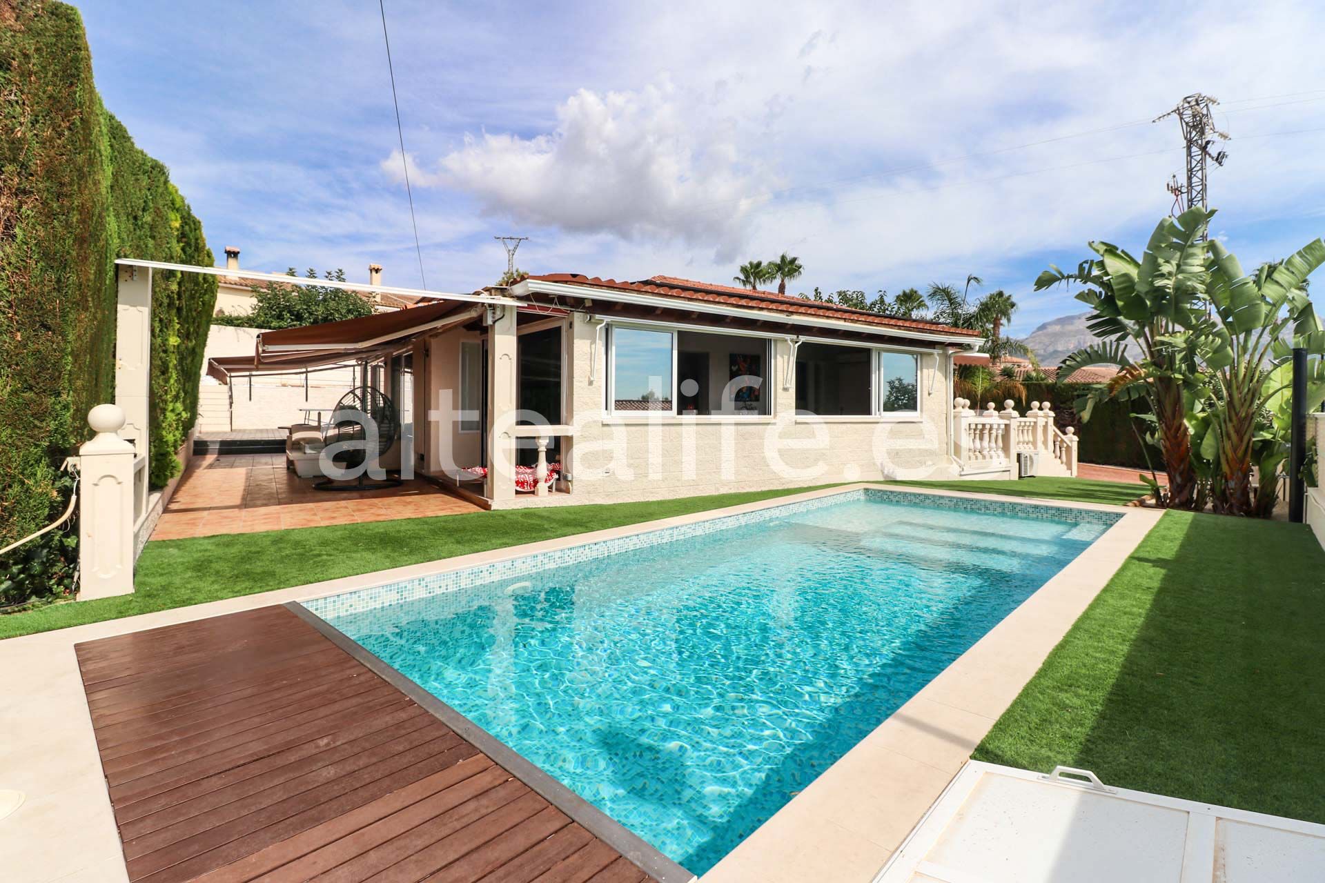 Casa o chalet en venta en Carrer Varsovia, El Tossal - Bello Horizonte