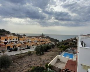 Vista exterior de Casa o xalet en venda en Vélez-Málaga amb Terrassa i Balcó