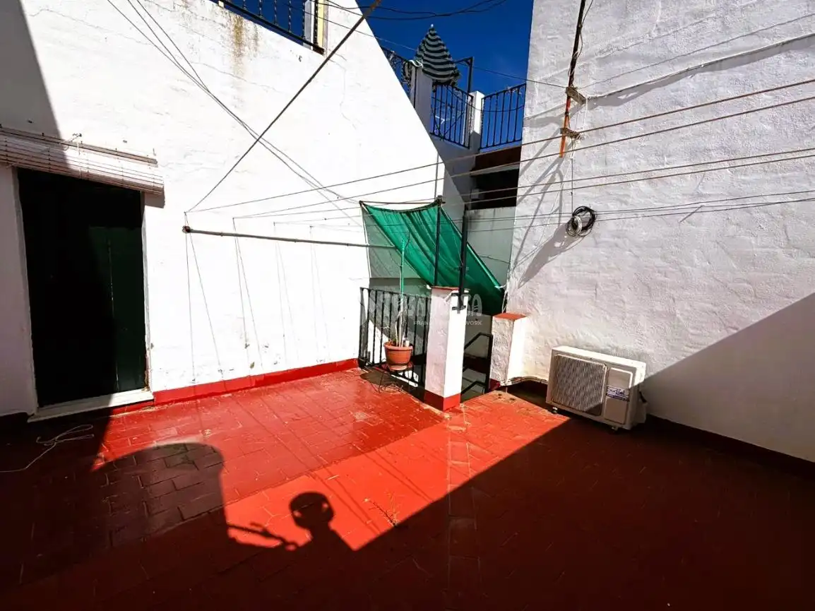 Casa adosada en venta en Pilas